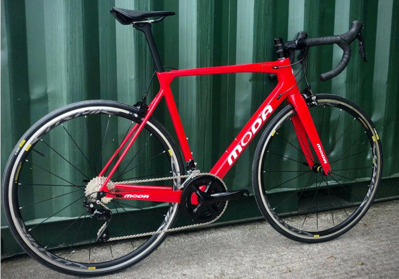 Moda Vivo Road Bike In Red with 105 Groupset-5